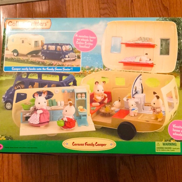 Calico Critters Caravan Family Camper - Picture 2 of 4